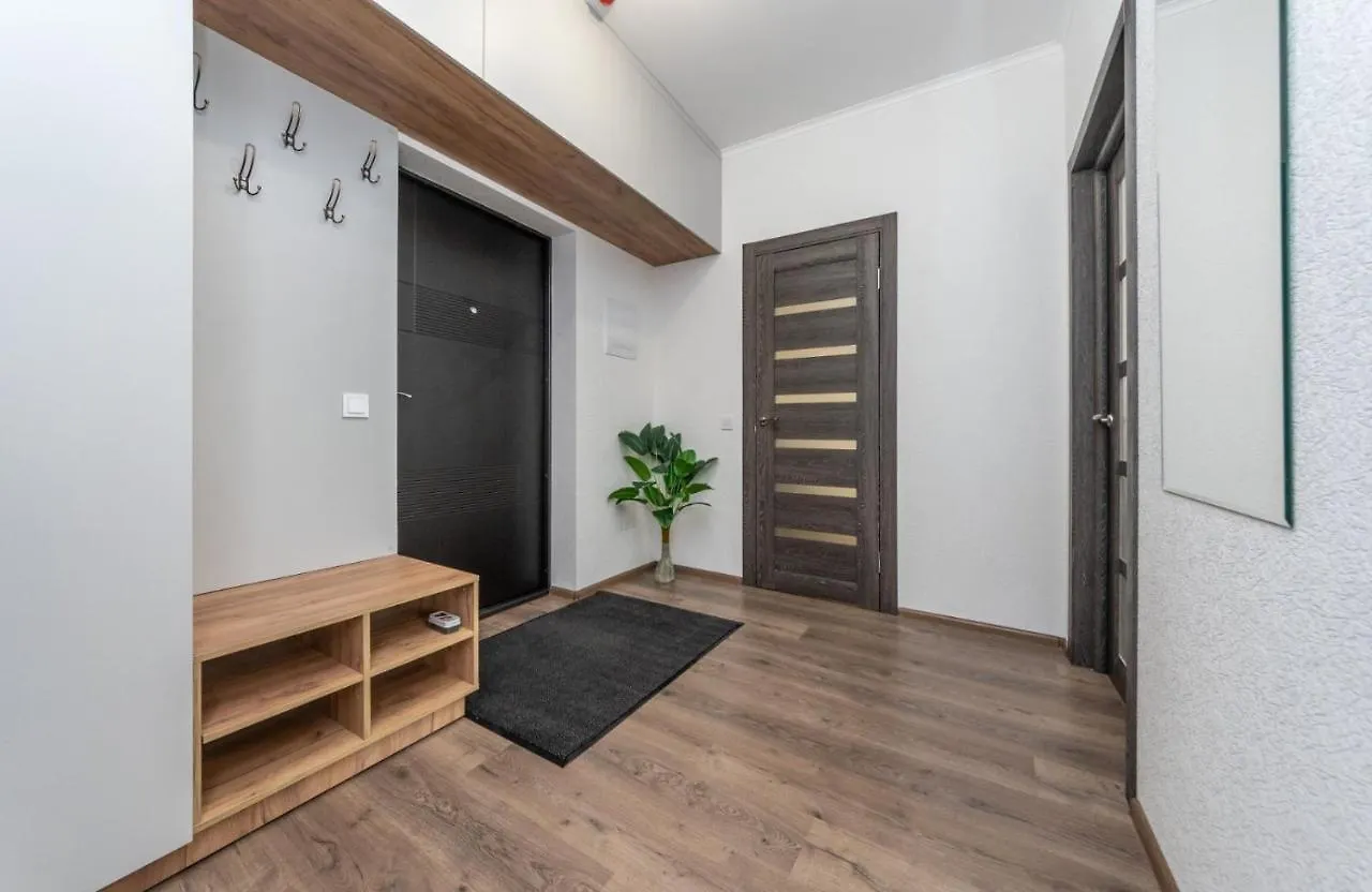 Позняки, Современные Апартаменты Ул Е.Пчелки 7 Kiev Apartamento