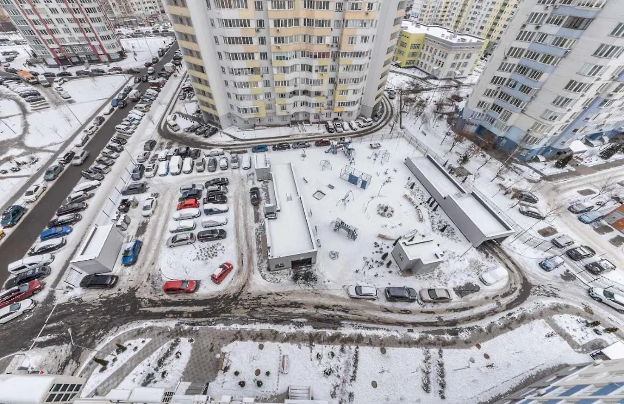 Позняки, Современные Апартаменты Ул Е.Пчелки 7 Kiev Apartamento
