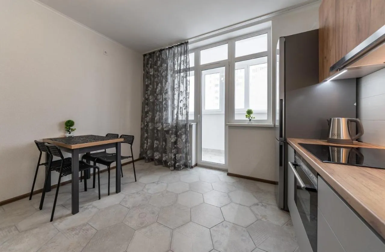 Позняки, Современные Апартаменты Ул Е.Пчелки 7 Kijów Apartament